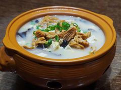 -郑庄脂渣海鲜楼(九水路店)