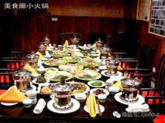 -美食村花园餐厅