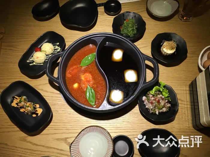 旬野菜日式火锅图片