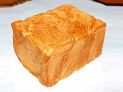 金砖-三色鸽西饼店(黄河路店)