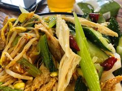 素拼-面尚香关中面馆(西荷店)