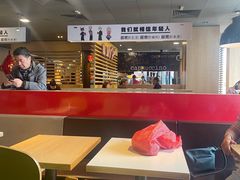 大堂-麦当劳(王顶堤店)