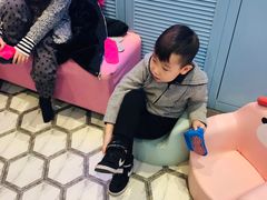 -KIDults童伴儿亲子餐厅(达美中心广场店)