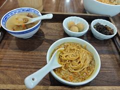 -蟹上黄·蟹黄面·江南糖水(人民广场店)