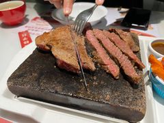 岩烧谷饲牛排皇-杯子红牛排(创意产业园店)