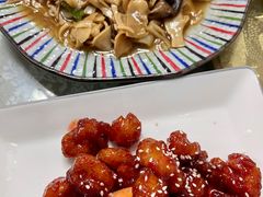 -天天向上素食餐厅(五台山店)