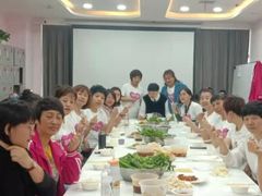 -爱月宝月嫂·育儿嫂(哈尔滨总店)