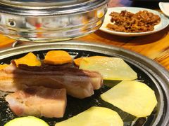 厚切五花肉-唯成•韩国炭火烤肉 유성고기