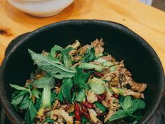 -榕江牛瘪牛肉火锅