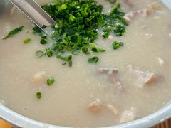 -洲心明记烧肉大粥(总店)