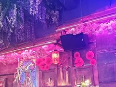 -喜鹊音乐酒馆(西街店)