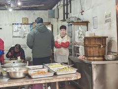 -十一街苍蝇馆子转经消江湖菜(九眼桥十一街店)