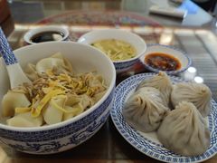 -笑来喜馄饨小笼工坊店(湖滨街店)