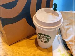 -星巴克(兰州中川机场T2出发店)