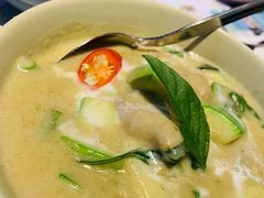 中部绿咖喱鸡肉-帕蓝·暹罗料理(曲阳店)