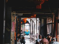 -丝绸小镇荻港古村