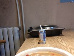 -牛八宝桂林米粉(八里庄店)