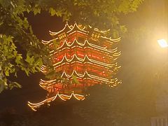 -武汉武昌站街道口华美达安可酒店