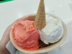 -极拉图·现制冰淇淋(大卫城店)