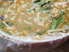 -二钢串叔麻辣烫(华龙大厦店)