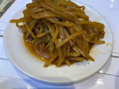 小菜-面乙新派手擀面(大悦城店)