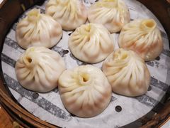 蟹粉小笼包-馋三尺蟹粉小笼(人民广场店)