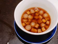 红糖金耳百合炖秋月梨-广州文华东方酒店·江-由辉师傅主理