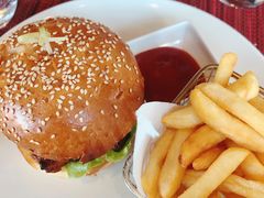 -WOLFGANG PUCK KITCHEN & BAR(迪士尼小镇店)