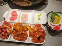 -山焱·炭火自助烤肉(周浦万达店)