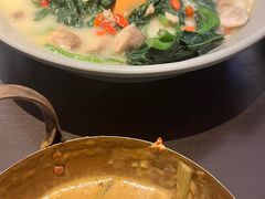 -大头虾越式风味餐厅(光明广场店)