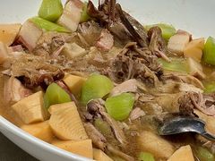 -品悦酒店(三林古镇店)