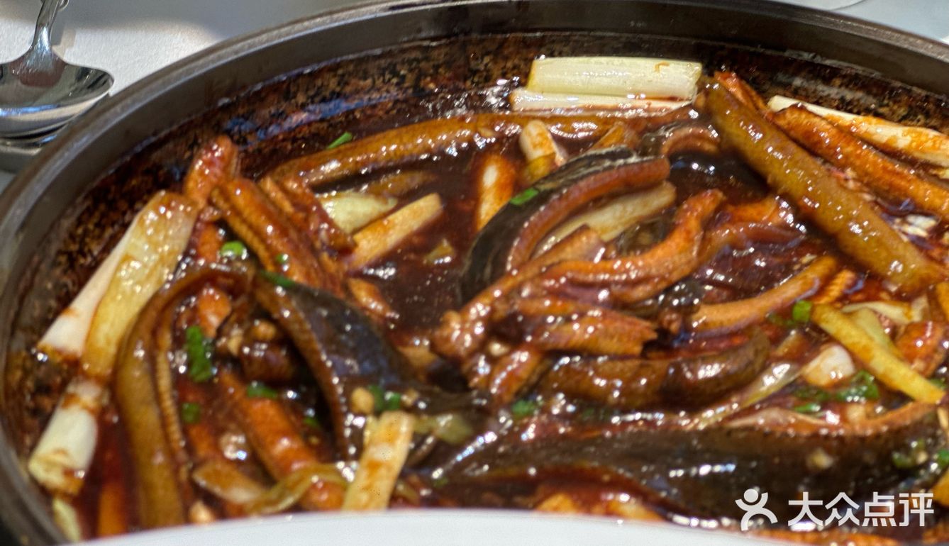 #0元玩转这座城雨天的工作日下午和闺蜜消费长宁券逛了