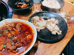 牛蛙-串门邻居串串火锅(云南南路店)