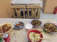 -江城燕子大排档(江汉路步行街店)