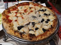 双拼披萨-Primo·丽莫意大利窑烤披萨