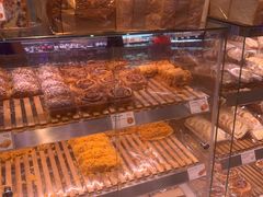 -巴黎贝甜(大宁国际商业广场店)