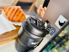 -VERIE BAKEHOUSE