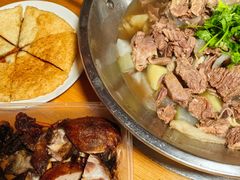 -大众跷脚牛肉馆·非遗传承单位(峨眉山店)