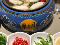 -享月汤皇·海鲜小火锅·聚会(曲江创意谷店)