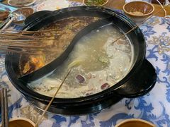 -灌县老妈砂锅串串香(万科红生活广场店)
