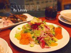 三文鱼沙拉-WOLFGANG PUCK KITCHEN & BAR(迪士尼小镇店)
