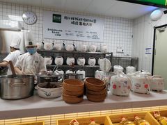-费大厨辣椒炒肉(万家丽一店)
