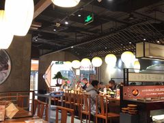 -呷哺呷哺(普陀乐购真北店)