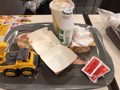 -麦当劳(凌云天地长桥店)