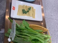 -七欣天香辣蟹火锅(闵行浦江欢乐颂店)