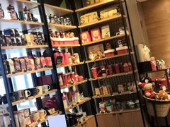 零售区-星巴克(北京复兴路店)