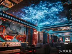 -屋有岛沉浸游戏旗舰店(中山公园店)