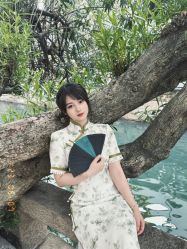 -一揽芳华汉服旗袍体验馆(拙政园店)