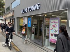 -Olive Young(明洞中央店)