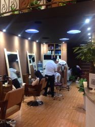 -明洞造型精品烫染